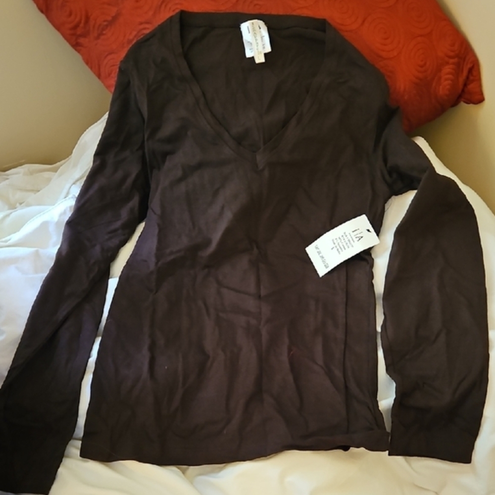 6 NEW I/A  COTTON Long Sleeve Tee Shirts...